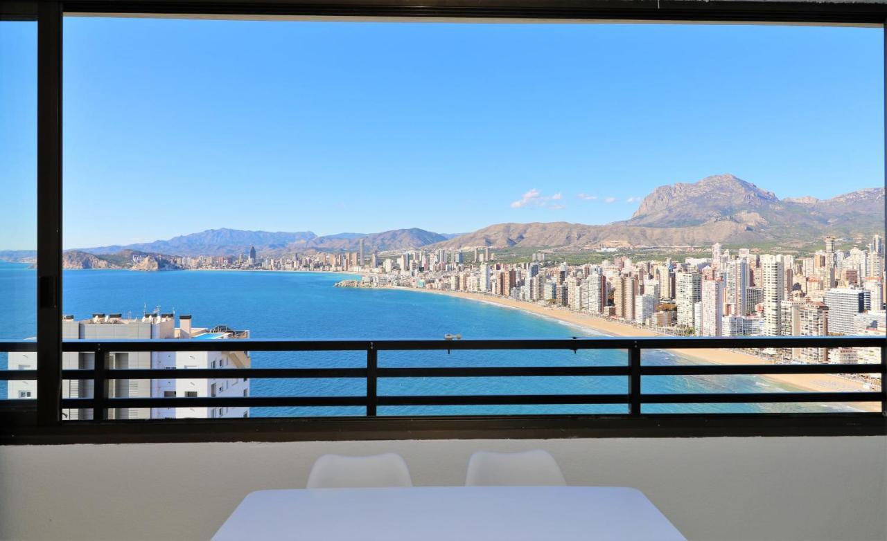 Appartamento Trinisol Sea Views 24E Benidorm Esterno foto